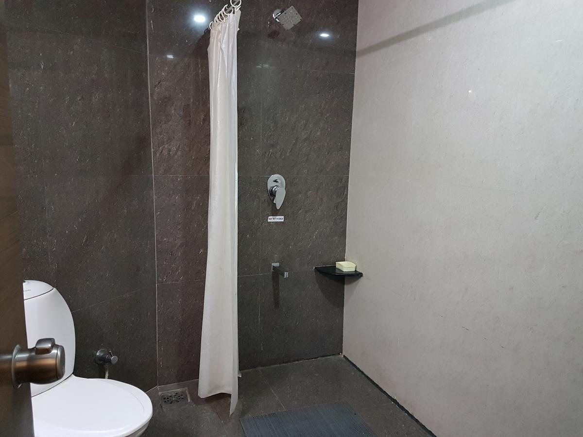 Hotel Savera Palace Mount Abu Exterior foto
